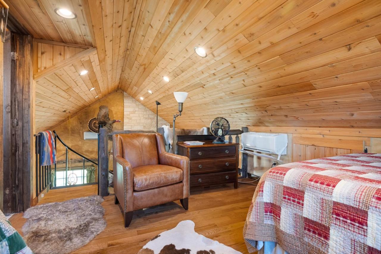 Inn At Sunset Mill Ranch Wimberley Exterior foto